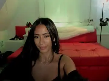 Mysteriousgoddesxx  live sex cam