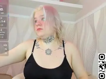 Mystiica  live sex cam