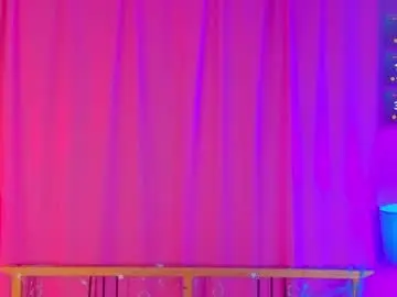 Rosielancaster  live sex cam