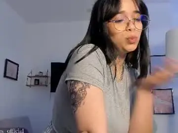 Tati_reyes  live sex cam