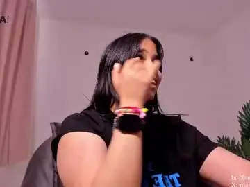 Tati_reyes  live sex cam