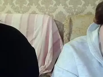 Ylleyerok  live sex cam