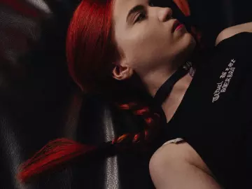 Emilykent  live sex cam