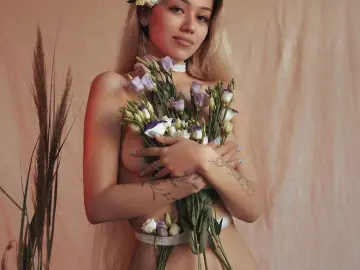 Estellarich  live sex cam