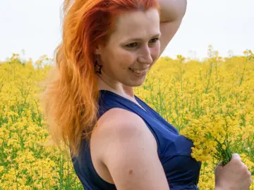 Eviebennet  live sex cam