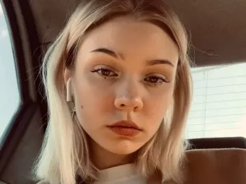 Julietadair  live sex cam