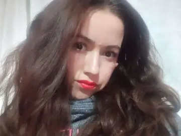 Gldsquirt31  live sex cam