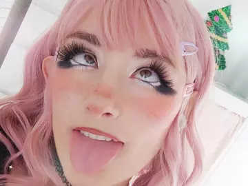 Cissyglitter  live sex cam