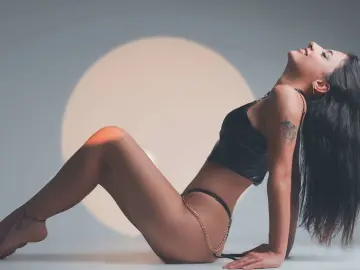 Agathaargentt  live sex cam