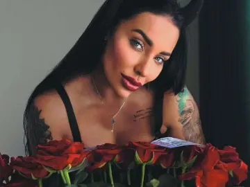 Cokeyspeed  live sex cam