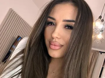 Torrisinclaire  live sex cam