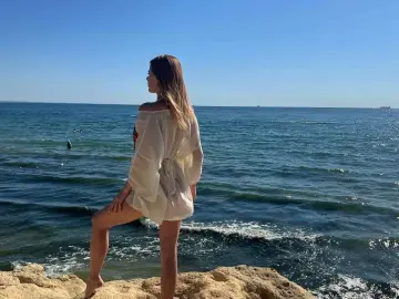 Lunalicks  live sex cam