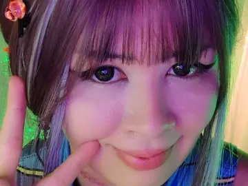 Haruqueen  live sex cam