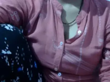 Jassi_55  live sex cam