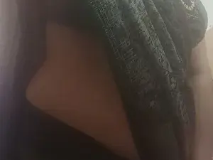 Ridhi shah  live sex cam