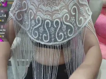 SassyHotIndian  live sex cam