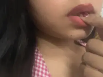 Ruru  live sex cam