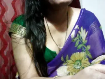 Swatii  live sex cam