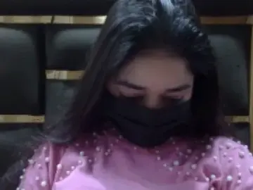 Nora Thakur  live sex cam