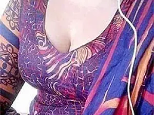 Lajja  live sex cam