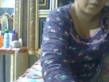 Lajja  live sex cam