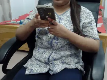 Cutebengaligirl1992  live sex cam