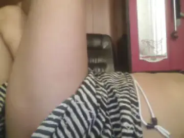 Shreya  live sex cam