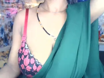 Glam_Beauty  live sex cam