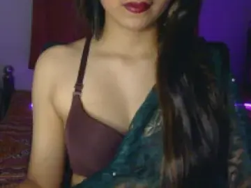 ItsTiana  live sex cam
