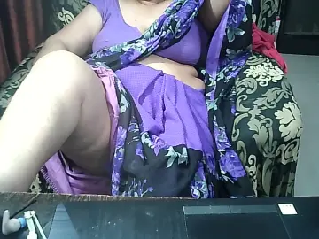 PriyankaBhinde  live sex cam