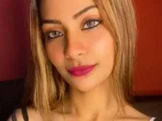 Wild_honey24  live sex cam