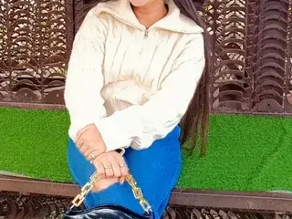 DelliBeauty  live sex cam