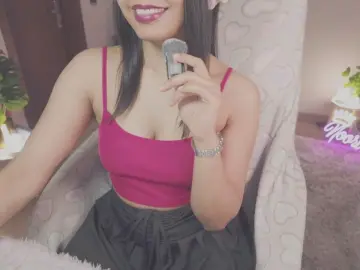 NaughtyNoori  live sex cam