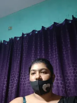 Sexypriyo  live sex cam