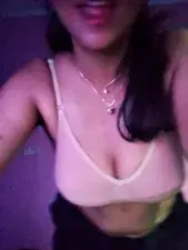 Love_bitess  live sex cam