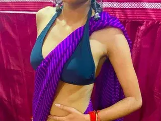 MissbeautiPie  live sex cam