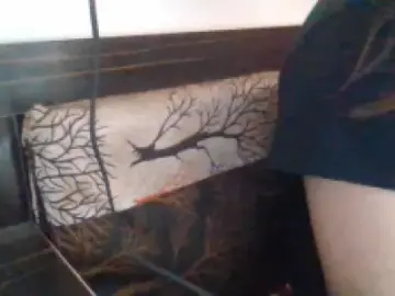 Julie  live sex cam