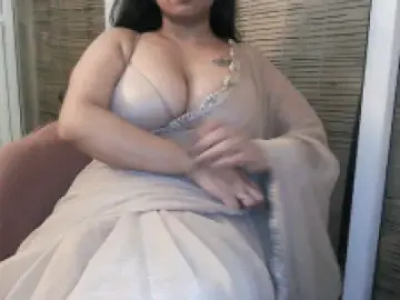 Shaynilov  live sex cam