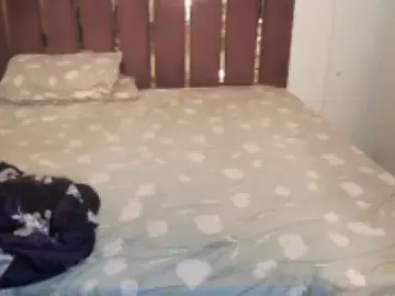 Shaynilov  live sex cam