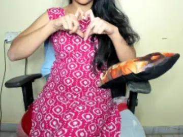 Hari_priya  live sex cam