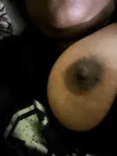 Pari_hotty  live sex cam