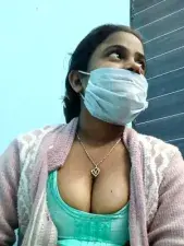 Wilddesicat  live sex cam