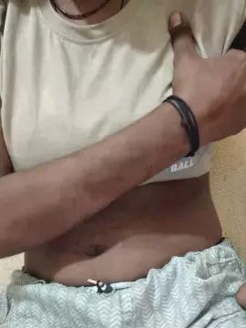 ArtiBeauti  live sex cam