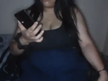 Laila_maria  live sex cam