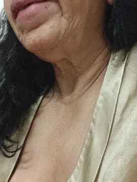 Divinemilf67  live sex cam