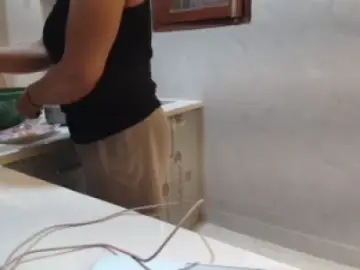 Prishanaughtyy  live sex cam
