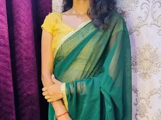 Fitgirl_suhana  live sex cam