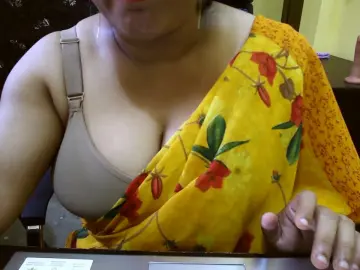 SexyRadha  live sex cam