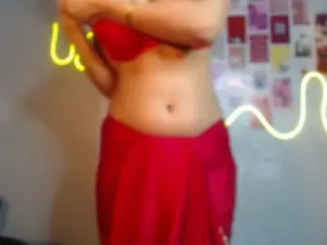 Horny sunny  live sex cam