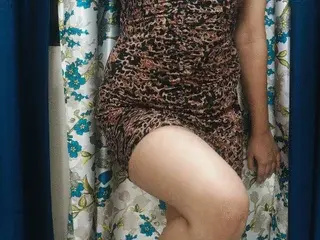 RomanticRuhi  live sex cam